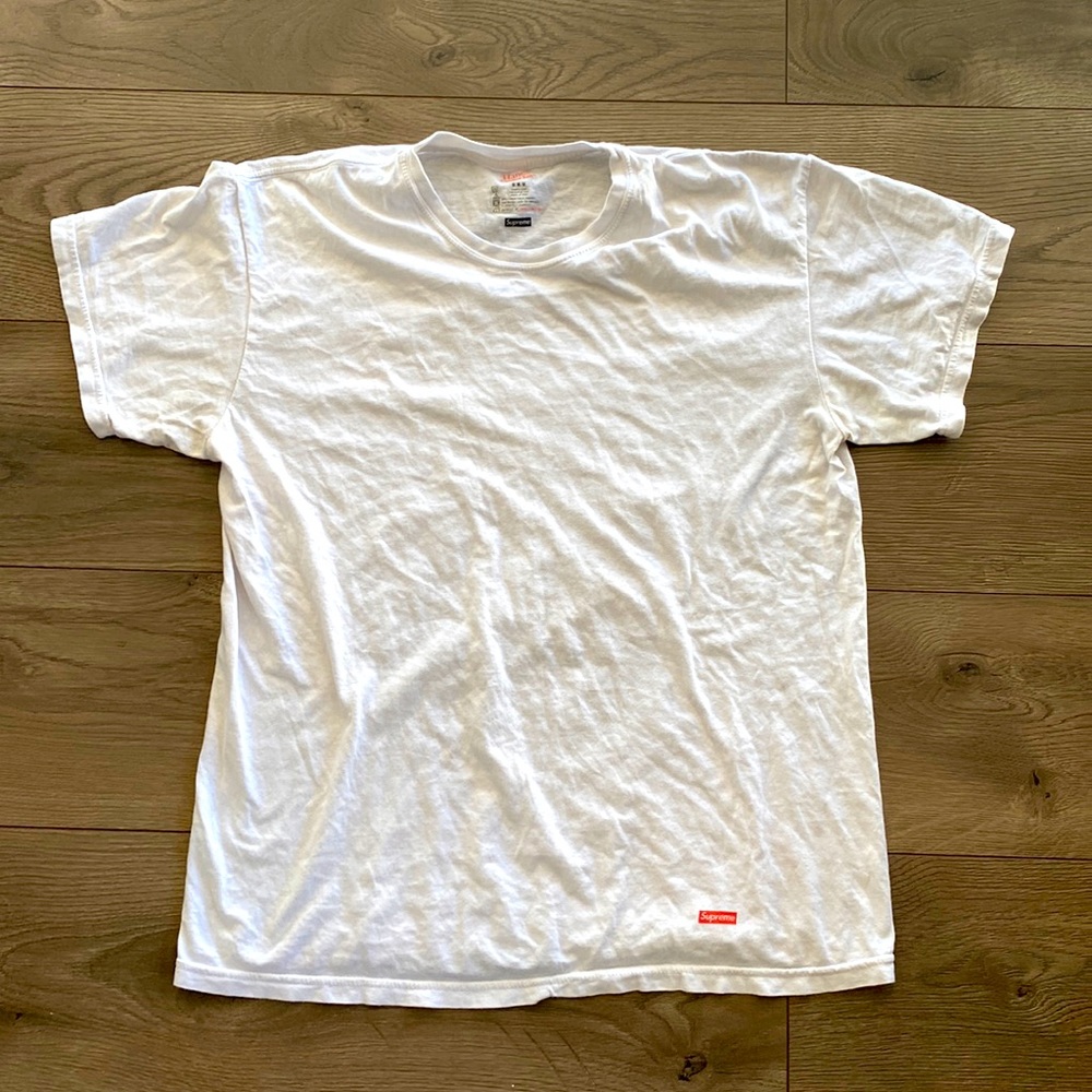 Supreme Hanes Shirt